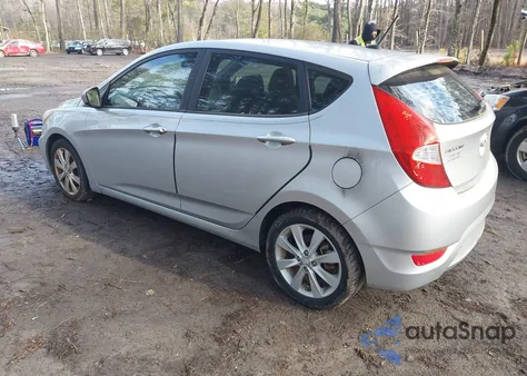 2012 Hyundai Accent Se z USA, uszkodzony, nr VIN KMHCU5AE2CU015794